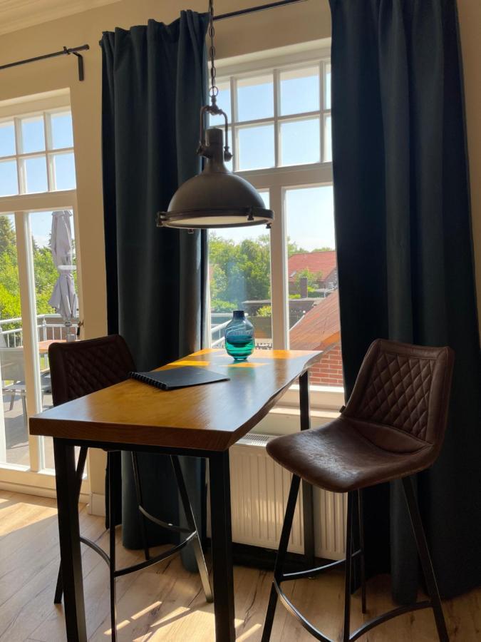 Luxus Lindenhof Apartments -Ferienwohnungen In Friesland An Der Nordsee Am Naturschutzgebiet Urwald Neuenburg  Ngoại thất bức ảnh