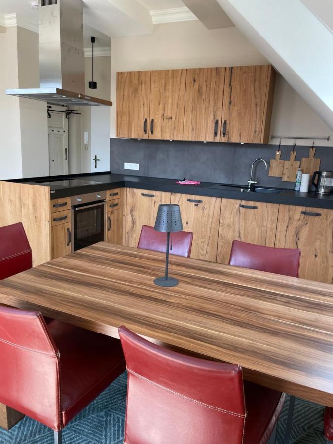 Luxus Lindenhof Apartments -Ferienwohnungen In Friesland An Der Nordsee Am Naturschutzgebiet Urwald Neuenburg  Ngoại thất bức ảnh