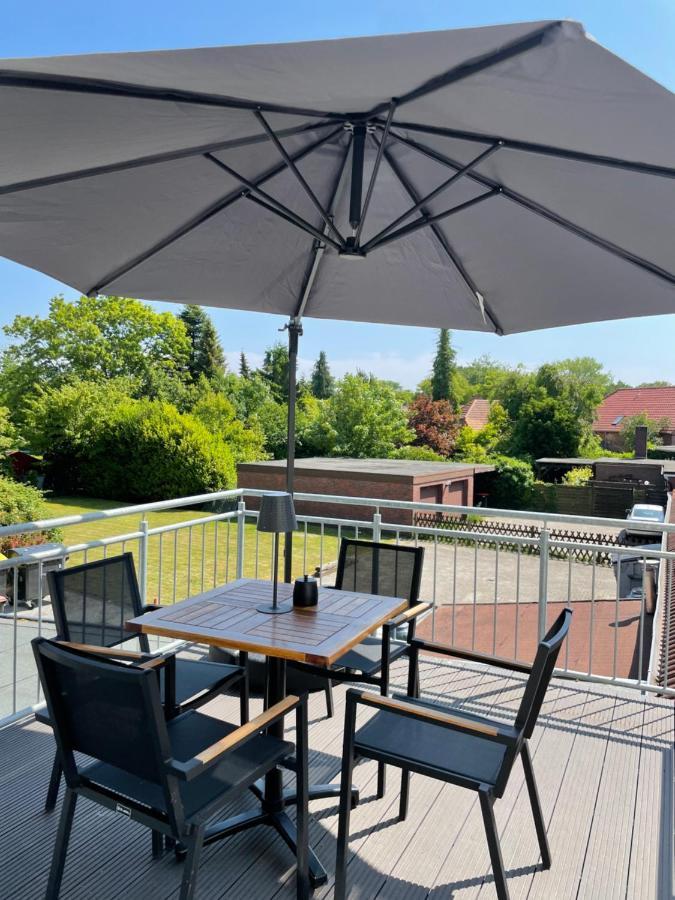 Luxus Lindenhof Apartments -Ferienwohnungen In Friesland An Der Nordsee Am Naturschutzgebiet Urwald Neuenburg  Ngoại thất bức ảnh