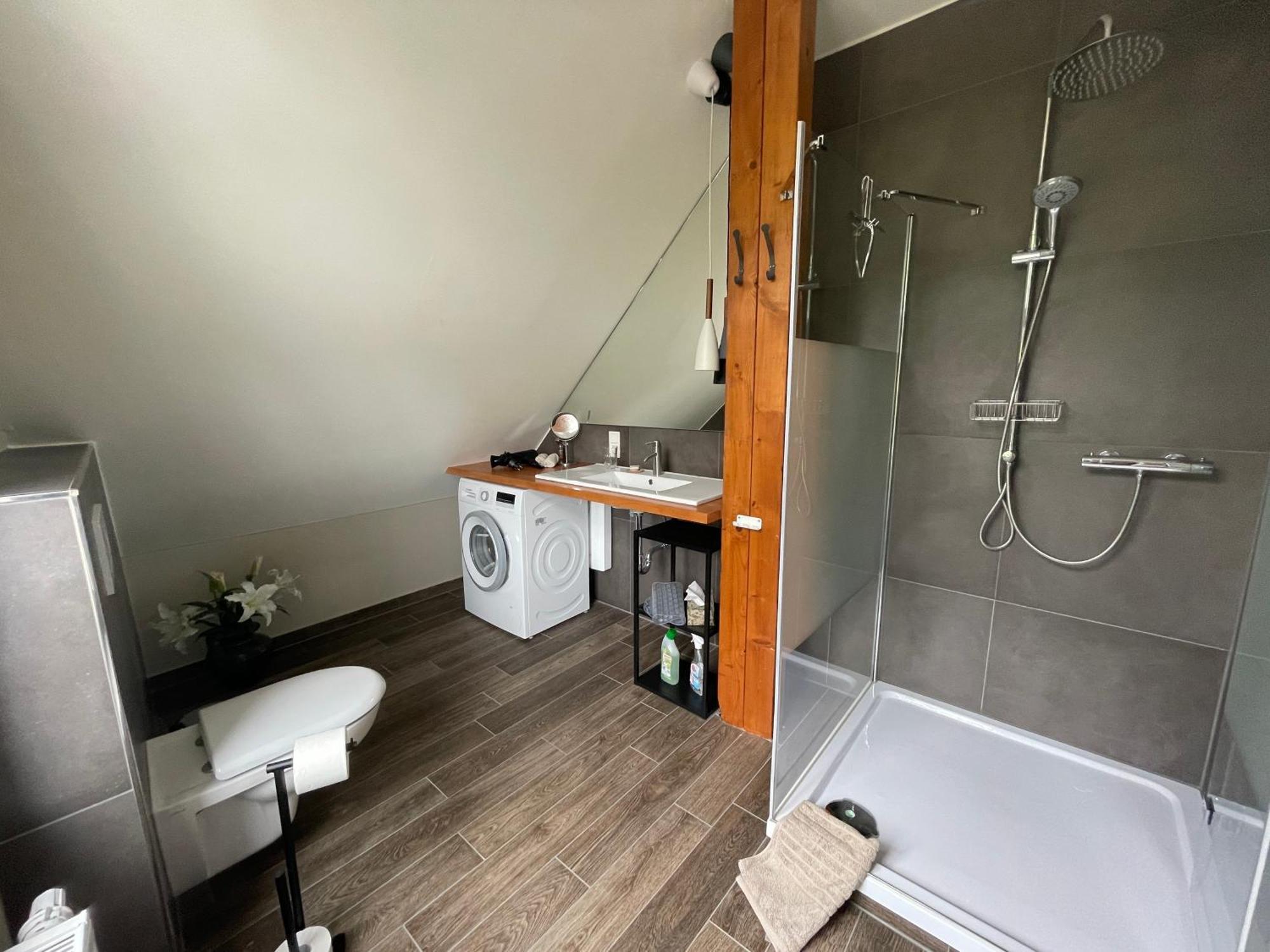 Luxus Lindenhof Apartments -Ferienwohnungen In Friesland An Der Nordsee Am Naturschutzgebiet Urwald Neuenburg  Ngoại thất bức ảnh